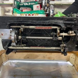 TAJ Premium Metallic Emerald Green Sewing Machine – Heavy Duty Domestic Tailoring Machine with Wooden Base